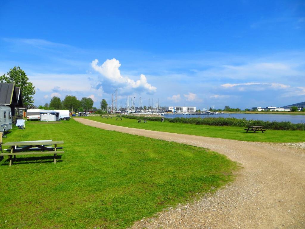 Tangloppen Camping&Cottages Ishøj Esterno foto