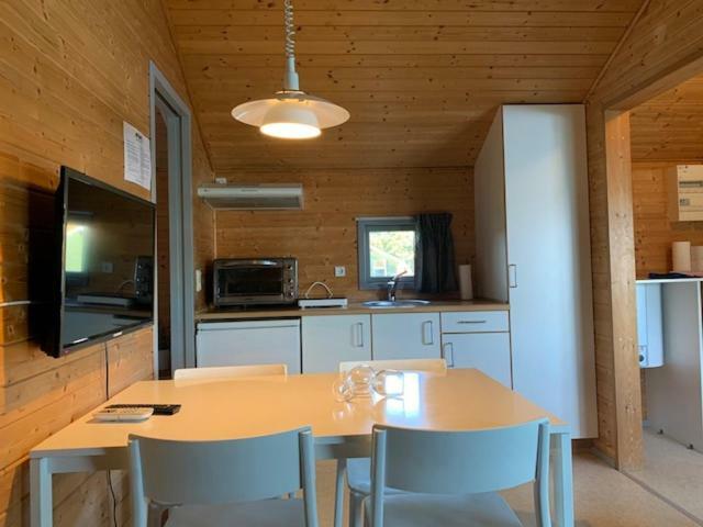 Tangloppen Camping&Cottages Ishøj Esterno foto
